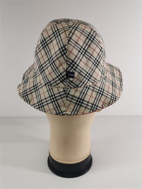 burberry hat used